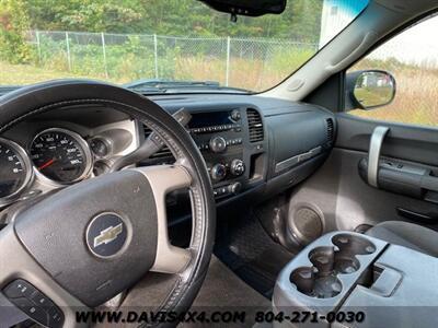 2009 Chevrolet Silverado 1500 LT Crew Cab Short Bed Pickup   - Photo 10 - North Chesterfield, VA 23237