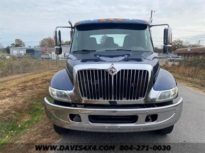 2005 INTERNATIONAL 4300 Flatbed Tow Truck Rollback Wrecker   - Photo 2 - North Chesterfield, VA 23237