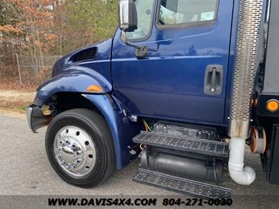 2005 INTERNATIONAL 4300 Flatbed Tow Truck Rollback Wrecker   - Photo 26 - North Chesterfield, VA 23237