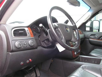 2007 Chevrolet Silverado 2500 LTZ (SOLD)   - Photo 28 - North Chesterfield, VA 23237