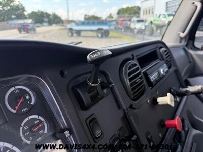 2005 Freightliner M2 106 Tractor/Day cab/Yard Jockey Truck   - Photo 31 - North Chesterfield, VA 23237
