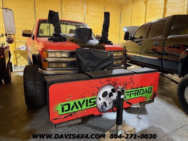 1991 Chevrolet Pulling Truck - Photo 3 - North Chesterfield, VA 23237