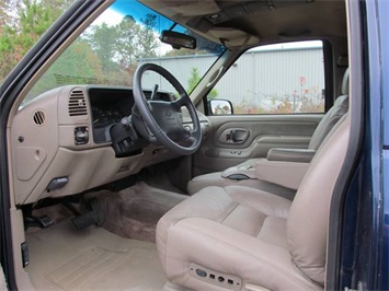 1996 Chevrolet Tahoe LT (SOLD)   - Photo 9 - North Chesterfield, VA 23237