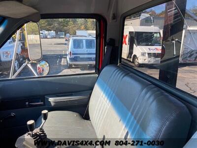 2002 Chevrolet 8500 Series Rolloff Dumpster Truck   - Photo 11 - North Chesterfield, VA 23237