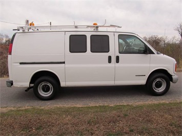 2002 GMC Savana 2500 (SOLD)   - Photo 9 - North Chesterfield, VA 23237