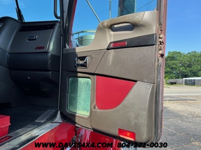 2006 Kenworth W900 Tri-Axle Day Cab CAT Truck - Photo 15 - North Chesterfield, VA 23237