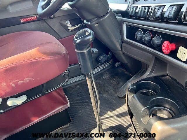 2006 Kenworth W900 Tri-Axle Day Cab CAT Truck - Photo 21 - North Chesterfield, VA 23237
