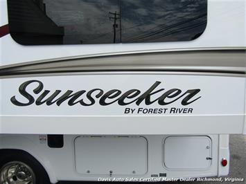 2017 Ford E-450 Super Duty Forest River Sunseeker Motorhome Class C RV   - Photo 11 - North Chesterfield, VA 23237