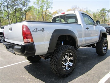 2005 Toyota Tacoma (SOLD)   - Photo 5 - North Chesterfield, VA 23237