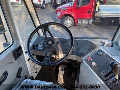 2012 Ottawa Yard Jockey 4x2 Yard Jockey Trailer Shifter Yard Truck   - Photo 24 - North Chesterfield, VA 23237