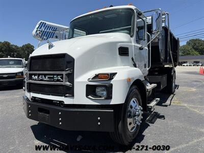 2022 MACK MD Rolloff Dumpster Truck - Photo 2 - North Chesterfield, VA 23237