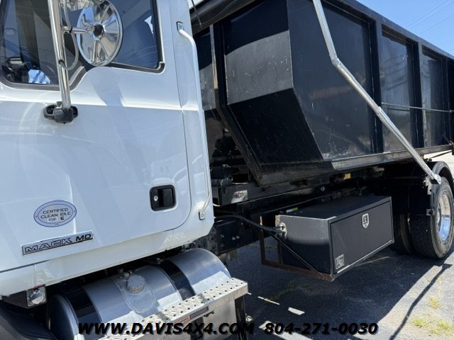 2022 MACK MD Rolloff Dumpster Truck - Photo 7 - North Chesterfield, VA 23237
