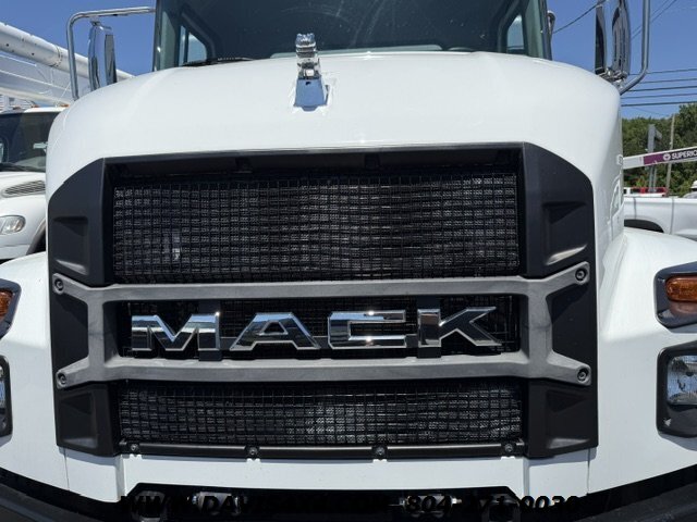 2022 MACK MD Rolloff Dumpster Truck - Photo 20 - North Chesterfield, VA 23237