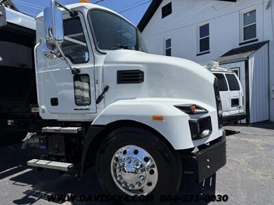 2022 MACK MD Rolloff Dumpster Truck - Photo 6 - North Chesterfield, VA 23237