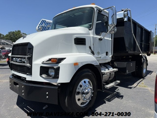 2022 MACK MD Rolloff Dumpster Truck   - Photo 1 - North Chesterfield, VA 23237
