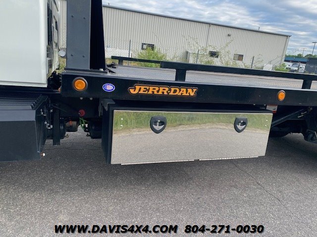 2020 International MV607 Extended Cab Rollback Flatbed Tow Truck   - Photo 17 - North Chesterfield, VA 23237