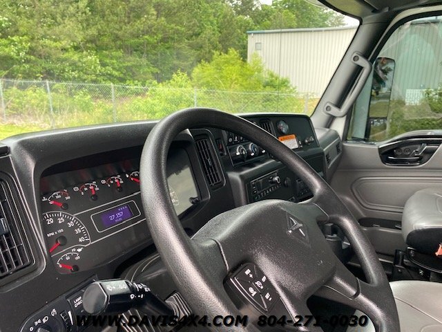 2020 International MV607 Extended Cab Rollback Flatbed Tow Truck   - Photo 28 - North Chesterfield, VA 23237