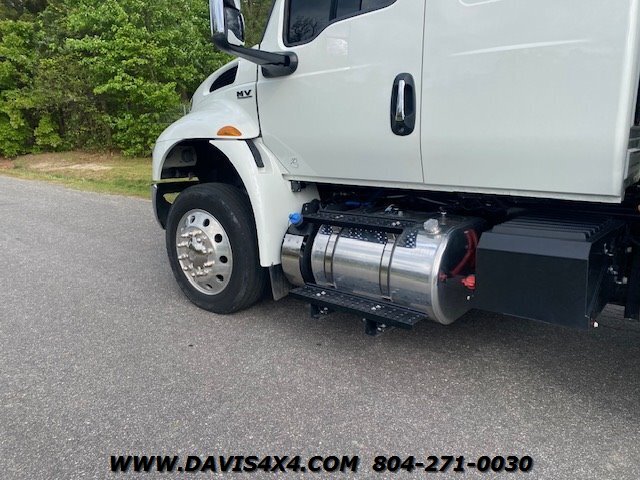 2020 International MV607 Extended Cab Rollback Flatbed Tow Truck   - Photo 16 - North Chesterfield, VA 23237
