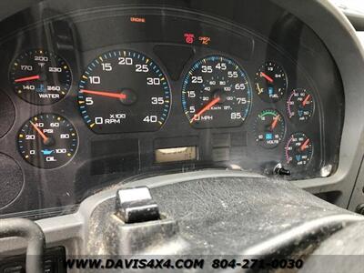2008 International 4200 Series Utility Body Crane Truck   - Photo 6 - North Chesterfield, VA 23237