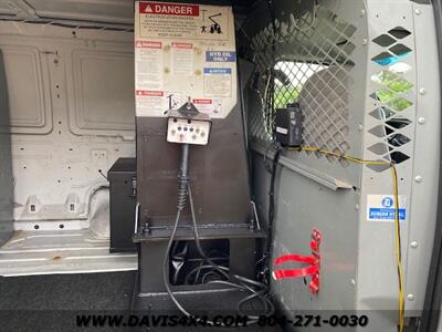 2003 Ford E-350 Versa Lift Bucket Work Van   - Photo 18 - North Chesterfield, VA 23237