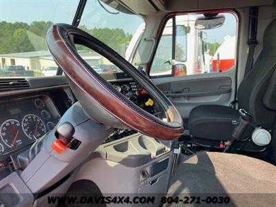 2005 Freightliner Columbia   - Photo 19 - North Chesterfield, VA 23237