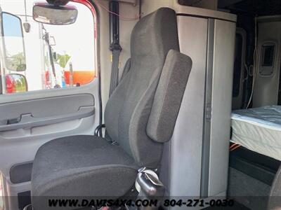 2005 Freightliner Columbia   - Photo 10 - North Chesterfield, VA 23237