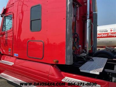 2005 Freightliner Columbia   - Photo 25 - North Chesterfield, VA 23237