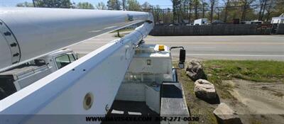 2006 International 7300 4X4 DT466 Pre-emissions Altec Bucket Truck   - Photo 11 - North Chesterfield, VA 23237