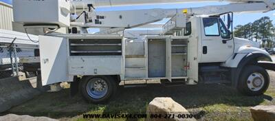 2006 International 7300 4X4 DT466 Pre-emissions Altec Bucket Truck   - Photo 3 - North Chesterfield, VA 23237