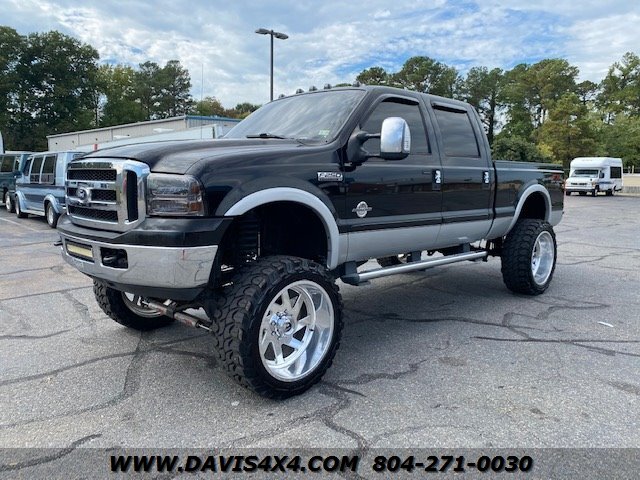 2006 Ford F-250 Superduty Crew Cab Short Bed Lifted 4x4 Diesel