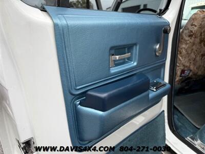 1976 Chevrolet K-30 Silverado 3+3 Crew Cab Squarebody   - Photo 18 - North Chesterfield, VA 23237