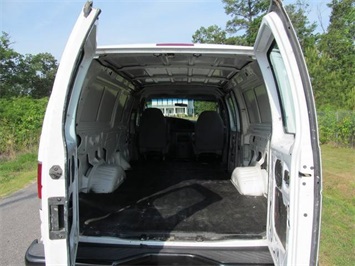 2005 Ford E-Series Cargo E-250 (SOLD)   - Photo 9 - North Chesterfield, VA 23237