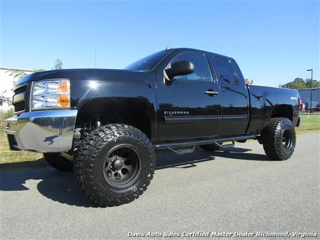 2013 Chevrolet Silverado 1500 LT Lifted 4X4 Quad Cab Short Bed