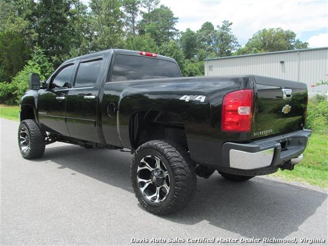 2007 Chevrolet Silverado 2500 HD LT 4X4 Crew Cab Short Bed