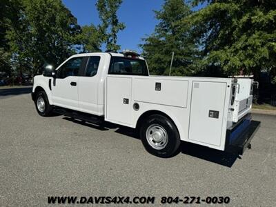 2020 Ford F-250 XLT Utility Truck   - Photo 3 - North Chesterfield, VA 23237