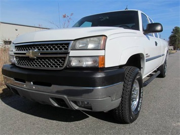 2005 Chevrolet Silverado 2500 LT (SOLD)   - Photo 9 - North Chesterfield, VA 23237