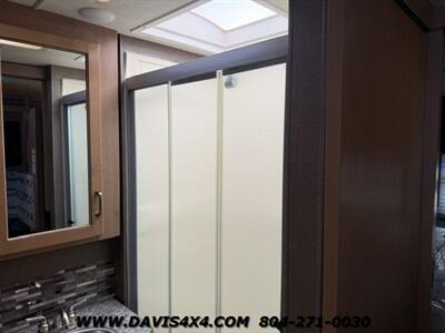 2018 Thor 29 M Hurricane Camper/ RV - Photo 33 - North Chesterfield, VA 23237
