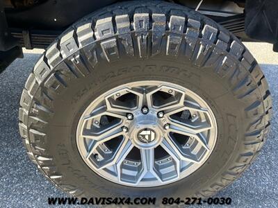 1999 Chevrolet Suburban K2500   - Photo 8 - North Chesterfield, VA 23237
