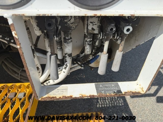 2012 International 4300 Altec Bucket Truck - Photo 29 - North Chesterfield, VA 23237