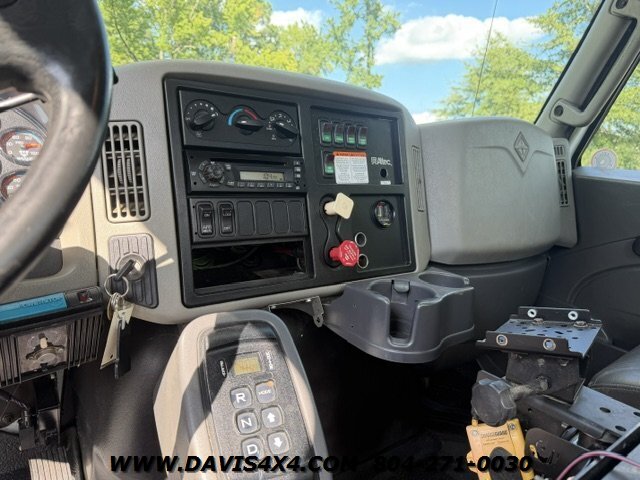 2012 International 4300 Altec Bucket Truck - Photo 11 - North Chesterfield, VA 23237