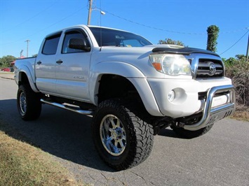 2007 Toyota Tacoma V6 (SOLD)   - Photo 3 - North Chesterfield, VA 23237