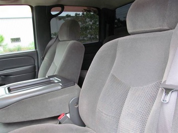2004 Chevrolet Silverado 2500 LS (SOLD)   - Photo 20 - North Chesterfield, VA 23237