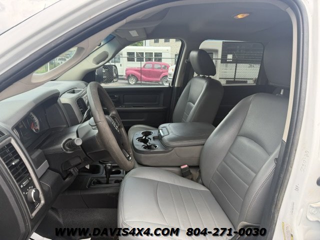 2016 RAM 3500 Laramie Utility 4x4 - Photo 8 - North Chesterfield, VA 23237