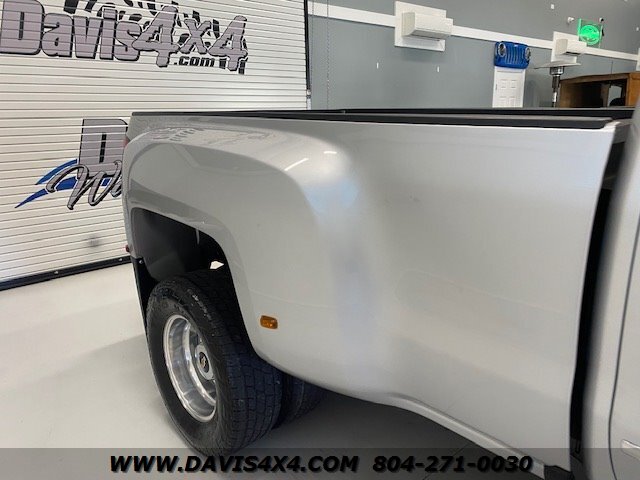 2019 Chevrolet Silverado 3500 LTZ Crew Cab 4x4 Diesel Dually Pickup