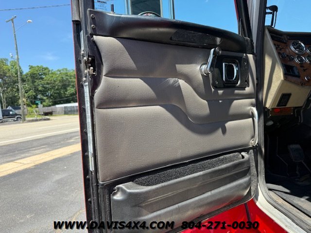 2008 Peterbilt 335   - Photo 30 - North Chesterfield, VA 23237