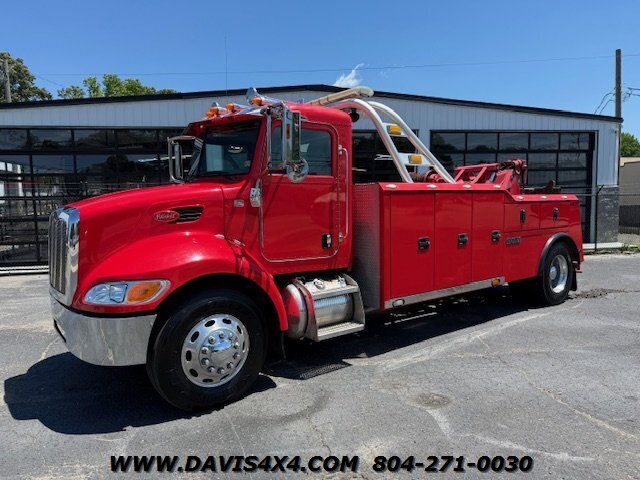 2008 Peterbilt 335   - Photo 1 - North Chesterfield, VA 23237