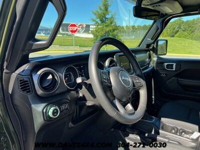 2022 Jeep Gladiator Four-Door Pick Up Lifted Low Mileage   - Photo 27 - North Chesterfield, VA 23237