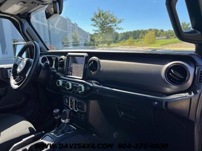 2022 Jeep Gladiator Four-Door Pick Up Lifted Low Mileage   - Photo 9 - North Chesterfield, VA 23237