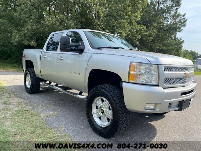 2010 Chevrolet Silverado 1500 Crew Cab Short Bed Z71 4x4 Lifted