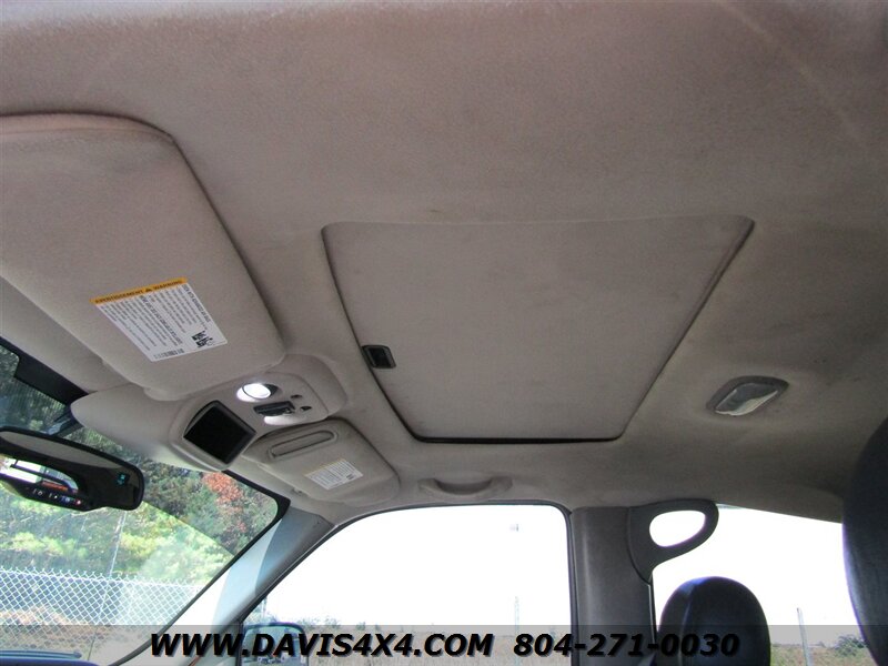 2005 Chevrolet Avalanche 1500 Crew Cab SUV/Pick Up Lifted 4X4   - Photo 19 - North Chesterfield, VA 23237